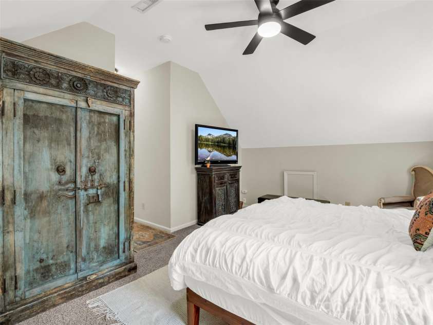 123 Hummingbird Court, Lake Lure, NC 28746.  MLS# CAR4256540, YatesRealty ID 15778. 