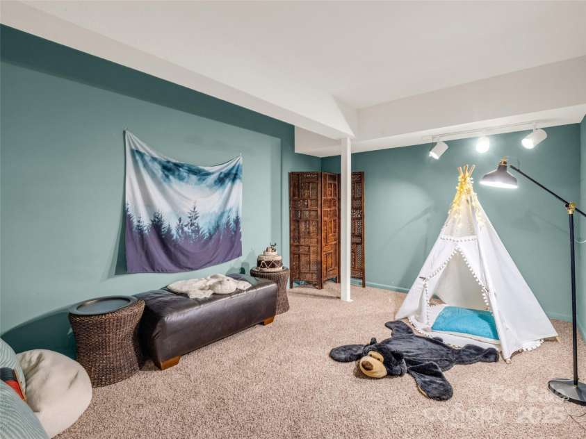 123 Hummingbird Court, Lake Lure, NC 28746.  MLS# CAR4256540, YatesRealty ID 15778. 