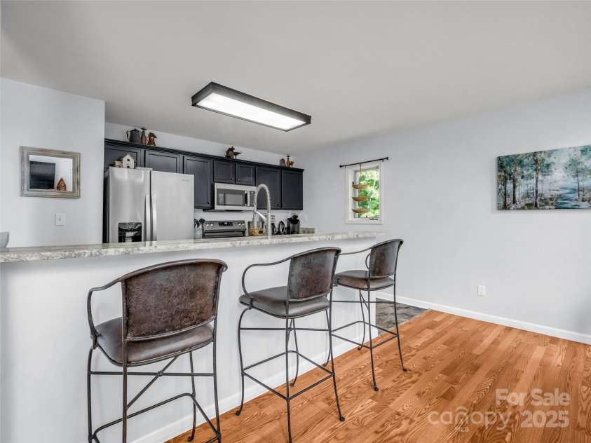 123 Hummingbird Court, Lake Lure, NC 28746.  MLS# CAR4256540, YatesRealty ID 15778. 