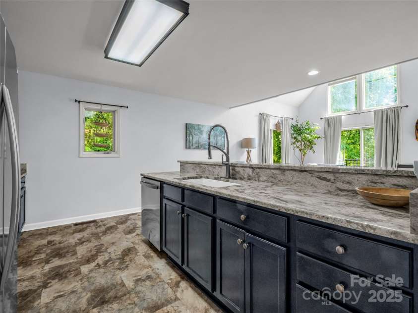 123 Hummingbird Court, Lake Lure, NC 28746.  MLS# CAR4256540, YatesRealty ID 15778. 