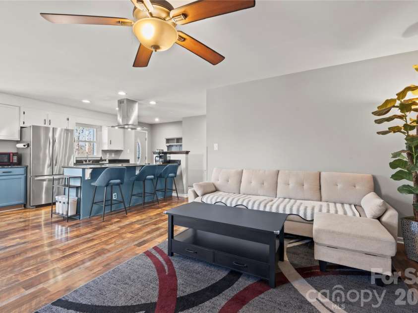 8105 Marcus Lane, Indian Trail, NC 28079.  MLS# CAR4350700, YatesRealty ID 15778. 