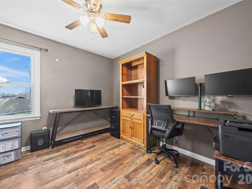 8105 Marcus Lane, Indian Trail, NC 28079.  MLS# CAR4350700, YatesRealty ID 15778. 