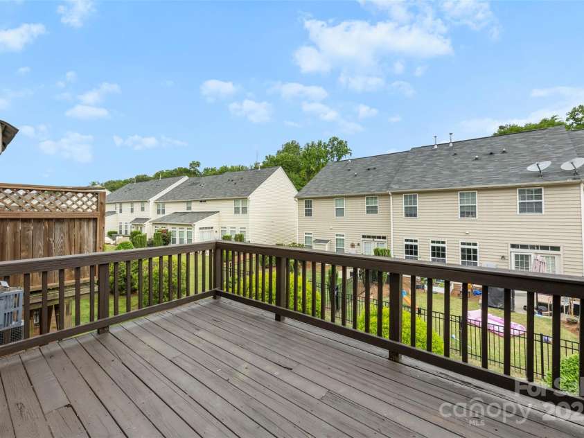 2151 Belle Vernon Avenue, Charlotte, NC 28210.  MLS# CAR4251955, YatesRealty ID 15781. Back porch