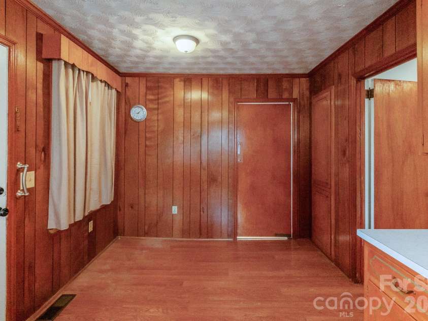 415 Magnolia Drive, Monroe, NC 28112.  MLS# CAR4324783, YatesRealty ID 15781. 