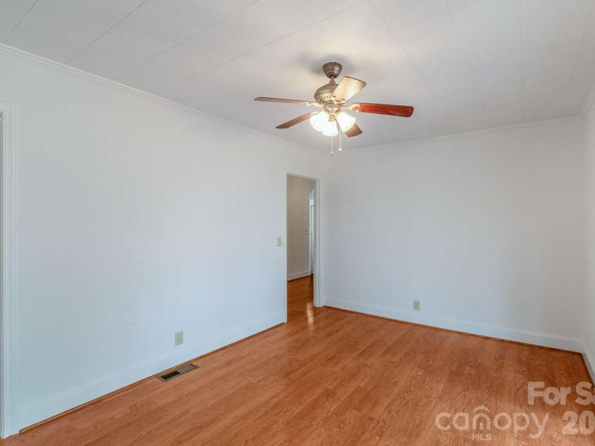 415 Magnolia Drive, Monroe, NC 28112.  MLS# CAR4324783, YatesRealty ID 15781. 