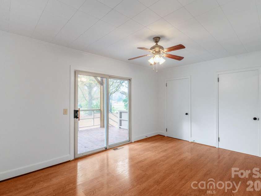 415 Magnolia Drive, Monroe, NC 28112.  MLS# CAR4324783, YatesRealty ID 15781. 