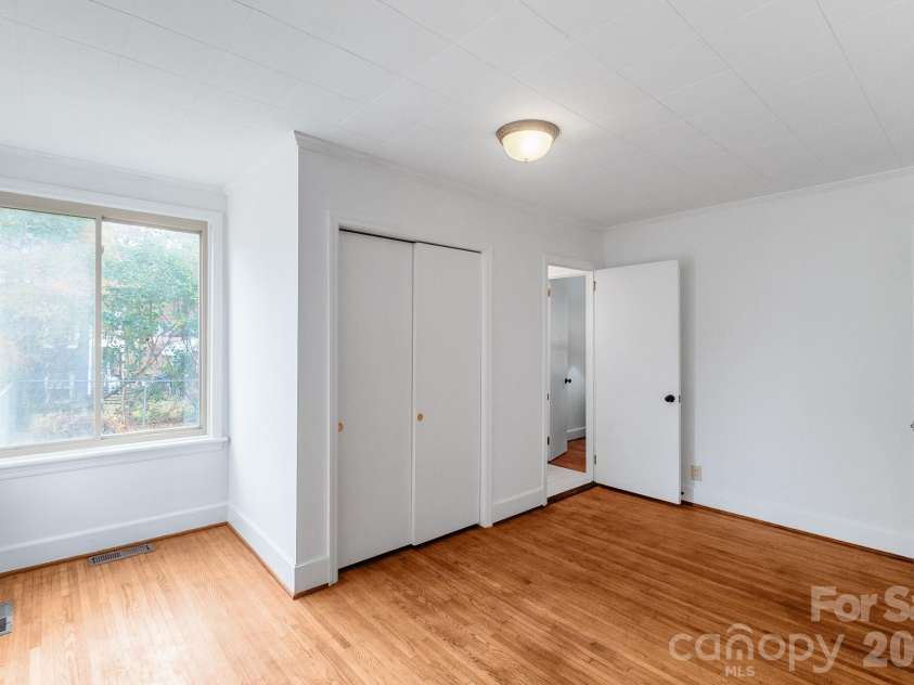415 Magnolia Drive, Monroe, NC 28112.  MLS# CAR4324783, YatesRealty ID 15781. 