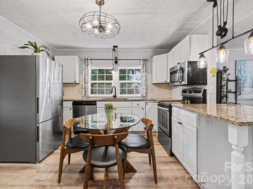 118 Thomas Fite Street, Belmont, NC 28012.  MLS# CAR4369167, YatesRealty ID 15785. 