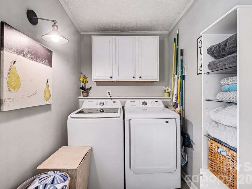 118 Thomas Fite Street, Belmont, NC 28012.  MLS# CAR4369167, YatesRealty ID 15785. 