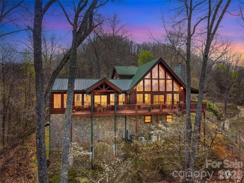 1299 Black Forest Drive, Bryson City, NC 28713.  MLS# CAR4369863, YatesRealty ID 15786. 