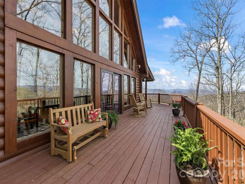1299 Black Forest Drive, Bryson City, NC 28713.  MLS# CAR4369863, YatesRealty ID 15786. 