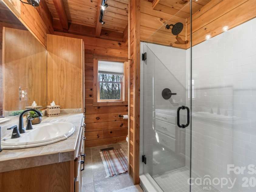 1299 Black Forest Drive, Bryson City, NC 28713.  MLS# CAR4369863, YatesRealty ID 15786. 