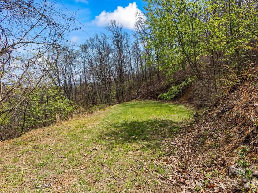 1299 Black Forest Drive, Bryson City, NC 28713.  MLS# CAR4369863, YatesRealty ID 15786. 