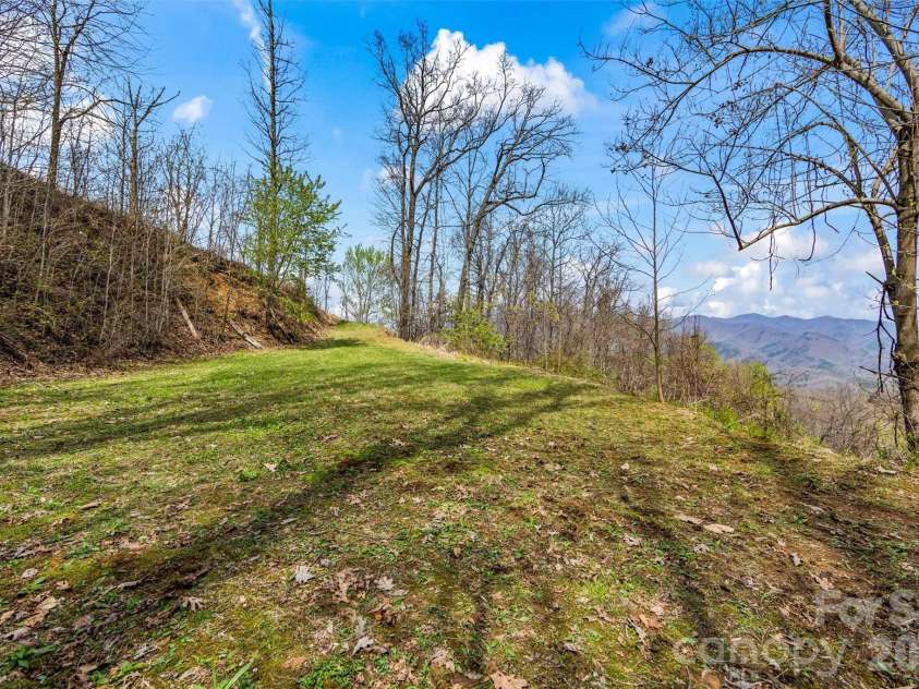 1299 Black Forest Drive, Bryson City, NC 28713.  MLS# CAR4369863, YatesRealty ID 15786. 