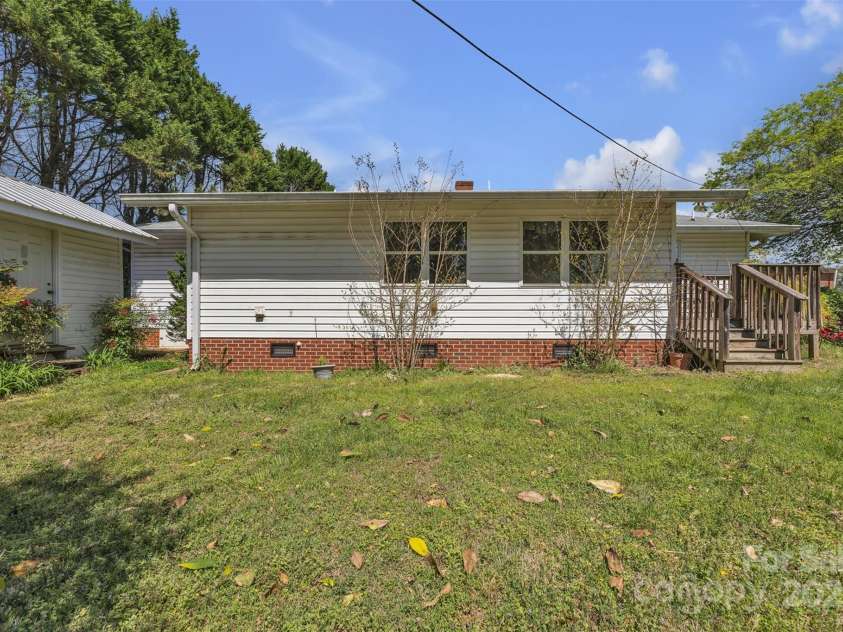 8974, 8972 & 8970 NC 90 Highway, Stony Point, NC 28678.  MLS# CAR4242956, YatesRealty ID 15788. 