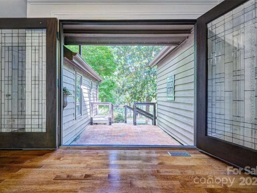 46 Timberidge Drive, Lake Wylie, SC 29710.  MLS# CAR4257088, YatesRealty ID 15789. 