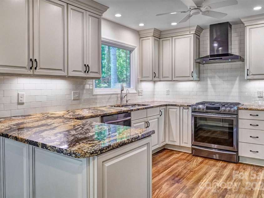 46 Timberidge Drive, Lake Wylie, SC 29710.  MLS# CAR4257088, YatesRealty ID 15789. 