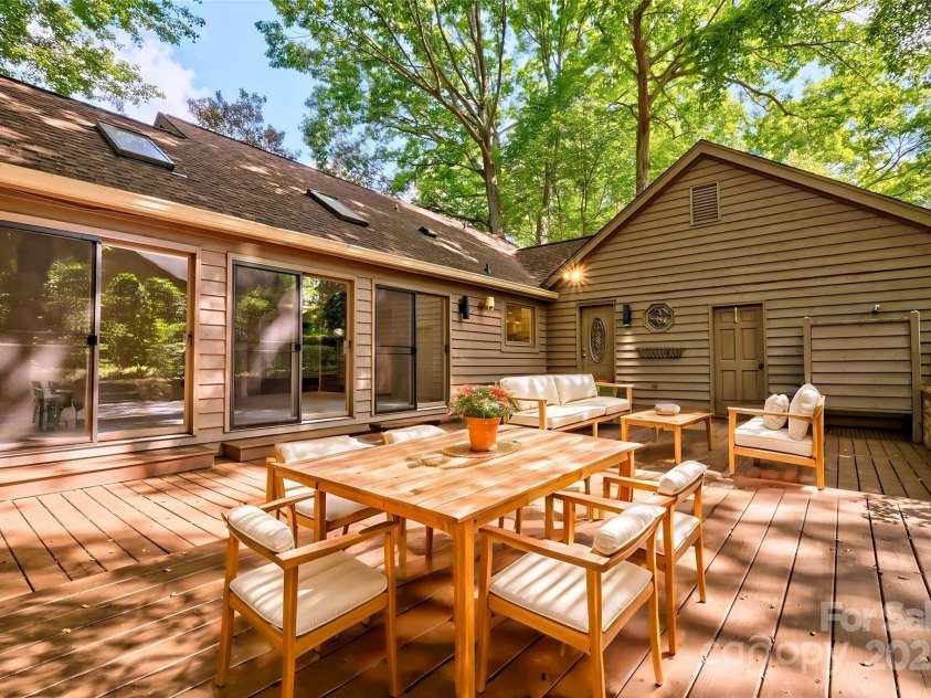 46 Timberidge Drive, Lake Wylie, SC 29710.  MLS# CAR4257088, YatesRealty ID 15789. Virtually staged back deck