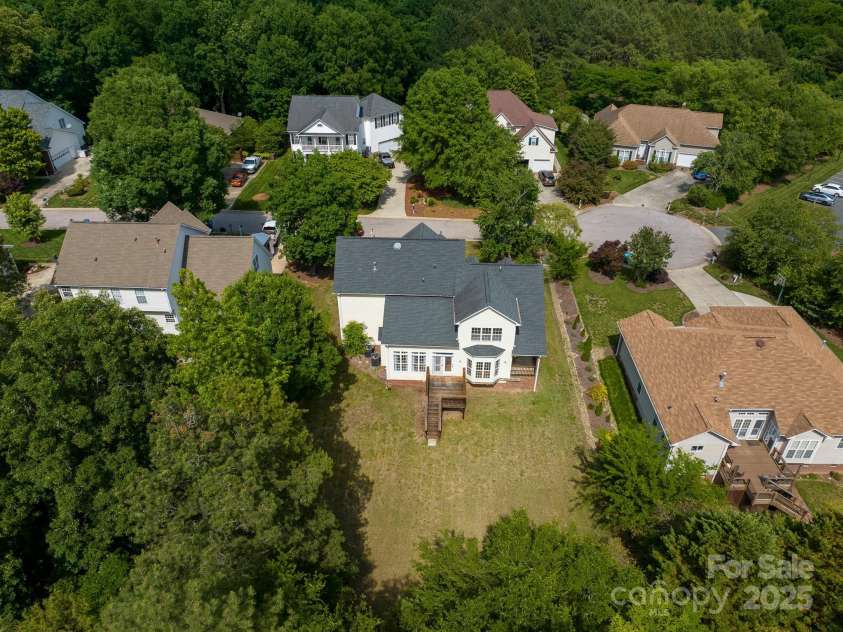 1465 Porters Court, Concord, NC 28025.  MLS# CAR4255196, YatesRealty ID 15791. 