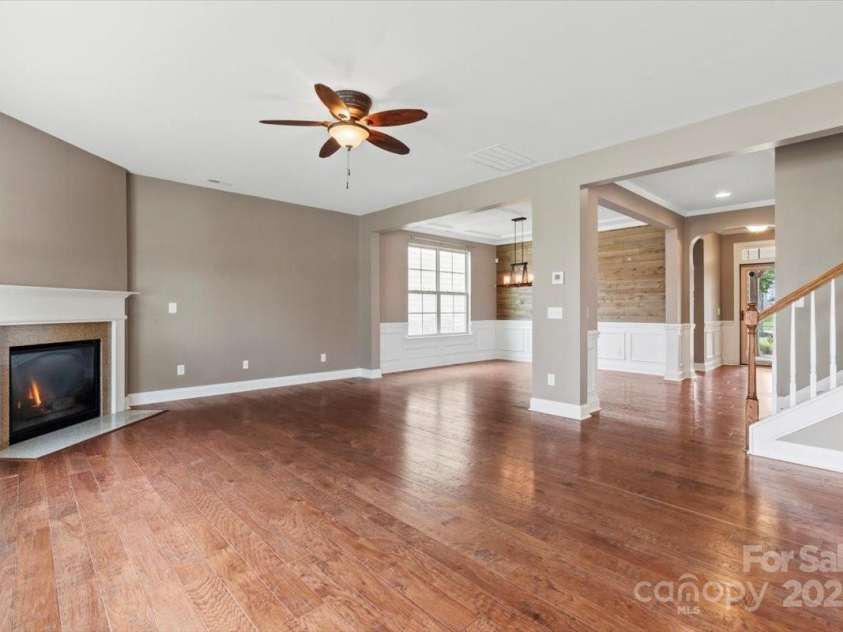 112 Artisan Court, Mooresville, NC 28117.  MLS# CAR4261386, YatesRealty ID 15792. 