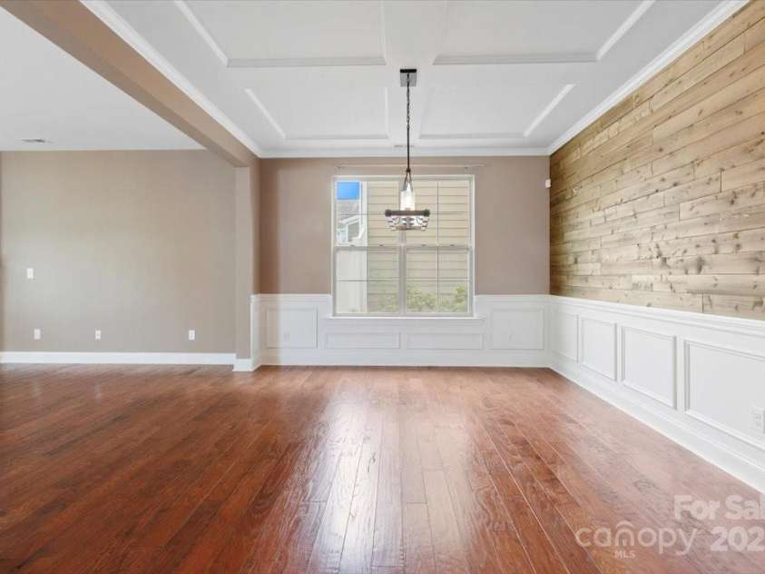 112 Artisan Court, Mooresville, NC 28117.  MLS# CAR4261386, YatesRealty ID 15792. 