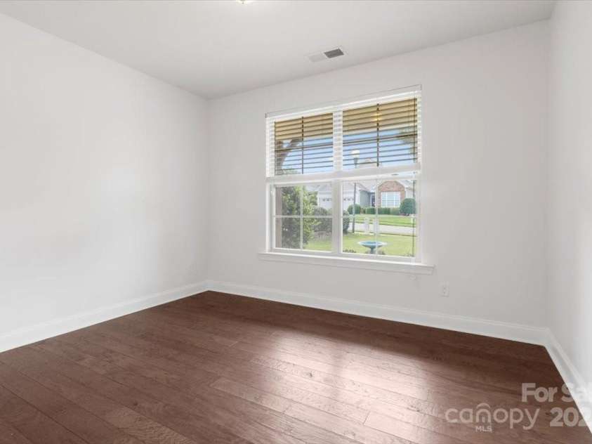 112 Artisan Court, Mooresville, NC 28117.  MLS# CAR4261386, YatesRealty ID 15792. 