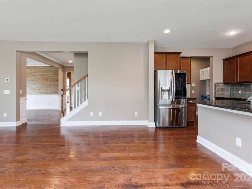 112 Artisan Court, Mooresville, NC 28117.  MLS# CAR4261386, YatesRealty ID 15792. 
