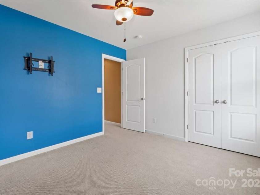 112 Artisan Court, Mooresville, NC 28117.  MLS# CAR4261386, YatesRealty ID 15792. 