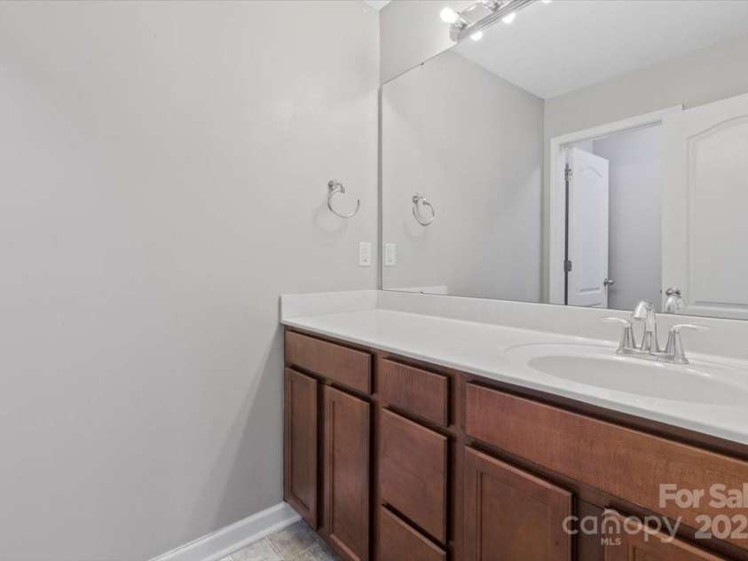112 Artisan Court, Mooresville, NC 28117.  MLS# CAR4261386, YatesRealty ID 15792. 
