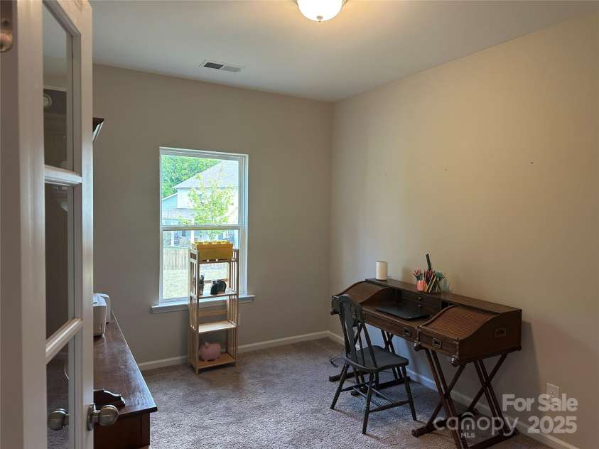 348 Ox Bow Circle, Mount Holly, NC 28120.  MLS# CAR4256386, YatesRealty ID 15794. 