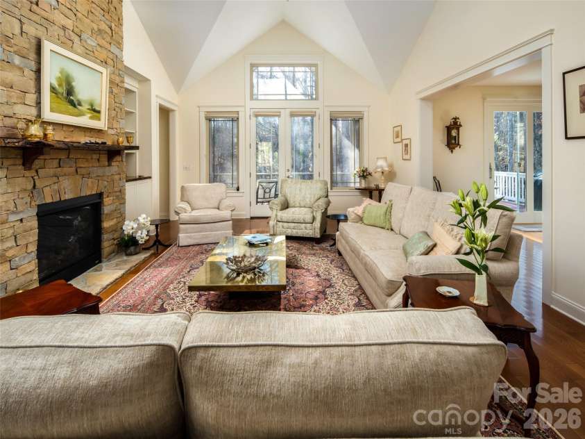 123 Orvis Stone Circle, Biltmore Lake, NC 28715.  MLS# CAR4333443, YatesRealty ID 15795. 