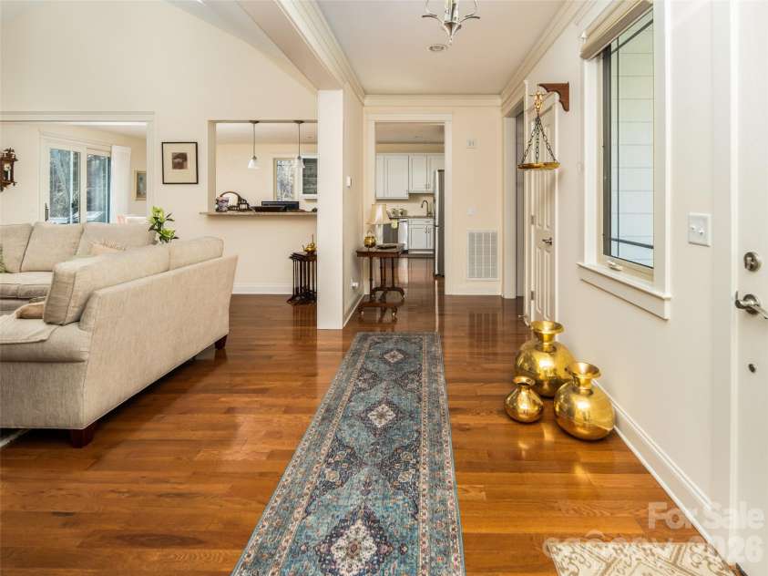 123 Orvis Stone Circle, Biltmore Lake, NC 28715.  MLS# CAR4333443, YatesRealty ID 15795. 