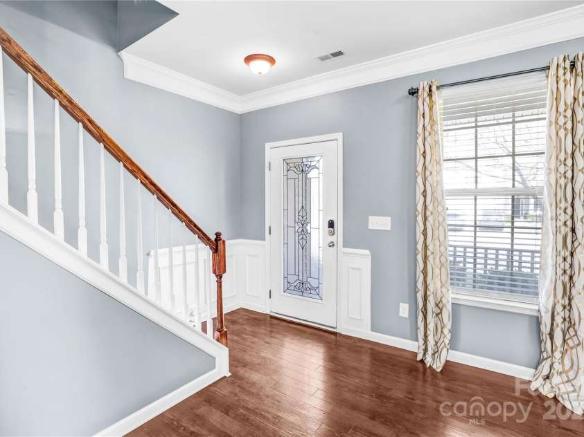 3010 Berry Creek Road, Charlotte, NC 28214.  MLS# CAR4242892, YatesRealty ID 15795. 