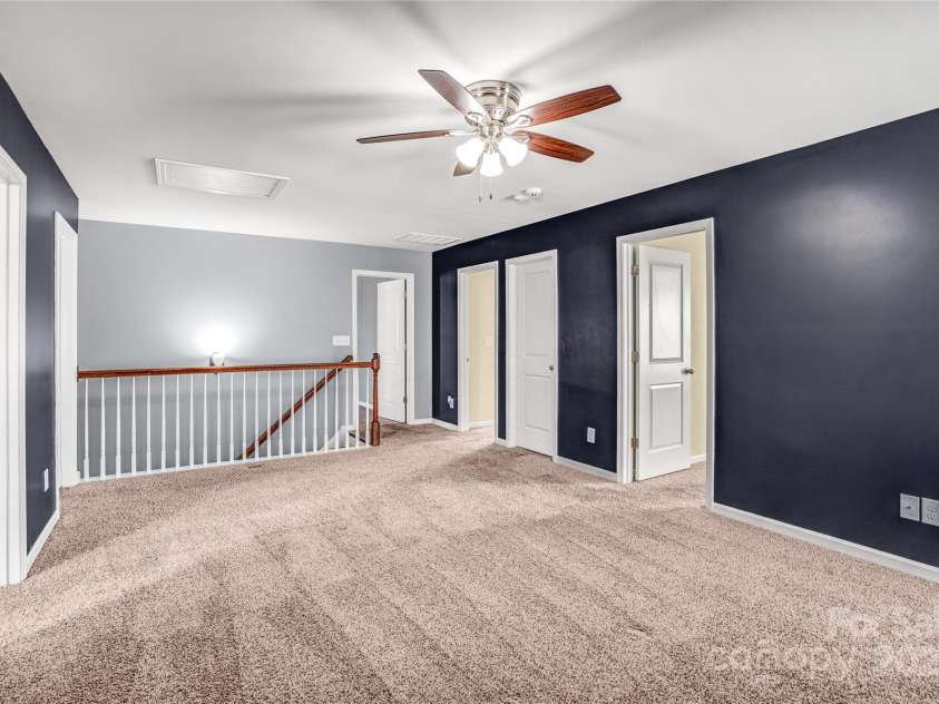 3010 Berry Creek Road, Charlotte, NC 28214.  MLS# CAR4242892, YatesRealty ID 15795. 