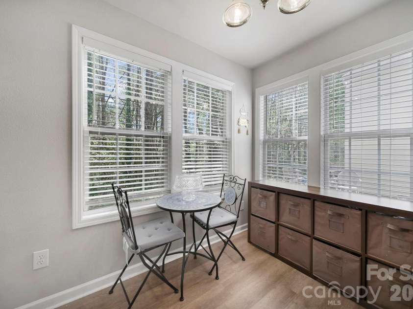 2604 Cochrane Drive, Charlotte, NC 28269.  MLS# CAR4365893, YatesRealty ID 15797. 
