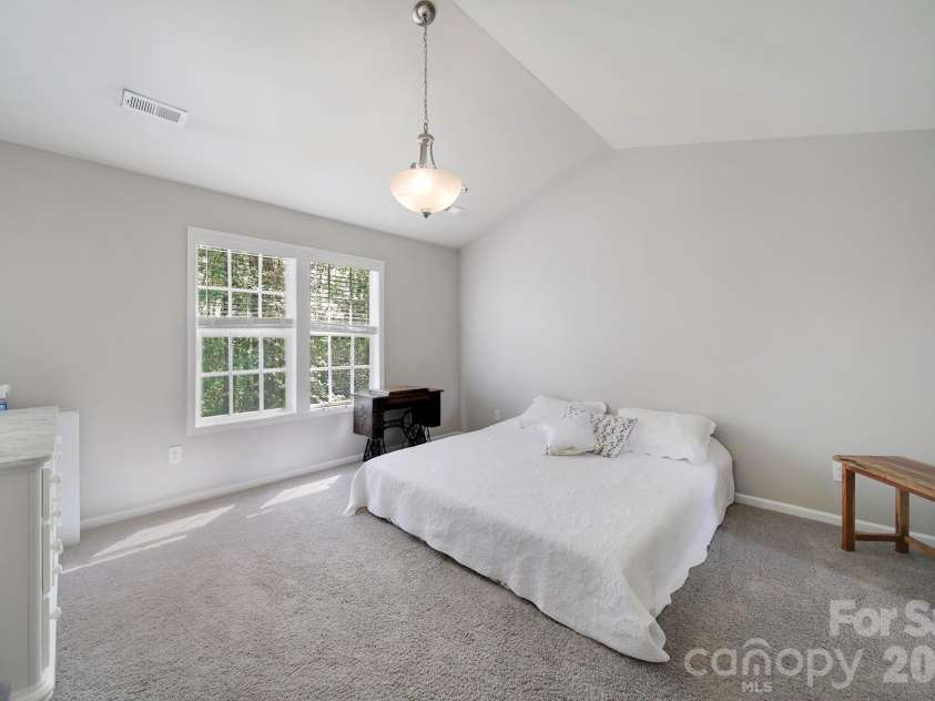 2604 Cochrane Drive, Charlotte, NC 28269.  MLS# CAR4365893, YatesRealty ID 15797. 