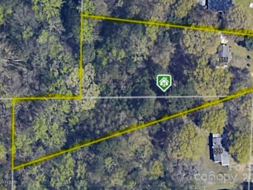 555 Ridge Avenue, Mooresville, NC 28115.  MLS# CAR4259936, YatesRealty ID 15797. 
