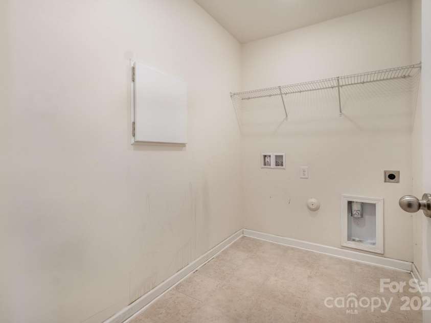 12408 Savannah Cottage Drive, Charlotte, NC 28273.  MLS# CAR4280686, YatesRealty ID 15799. 