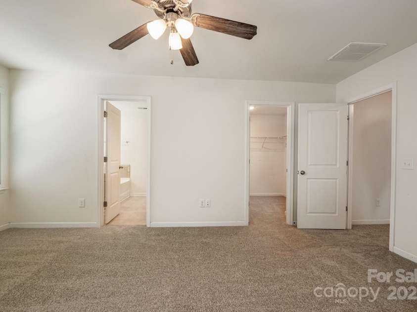12408 Savannah Cottage Drive, Charlotte, NC 28273.  MLS# CAR4280686, YatesRealty ID 15799. 