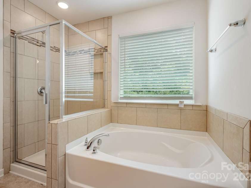 12408 Savannah Cottage Drive, Charlotte, NC 28273.  MLS# CAR4280686, YatesRealty ID 15799. 