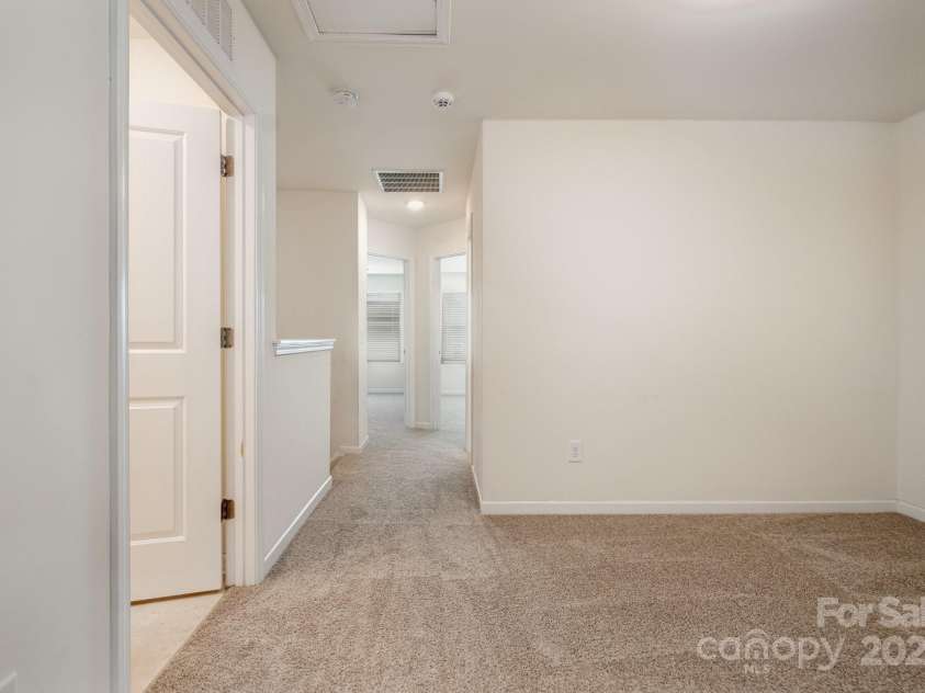 12408 Savannah Cottage Drive, Charlotte, NC 28273.  MLS# CAR4280686, YatesRealty ID 15799. 