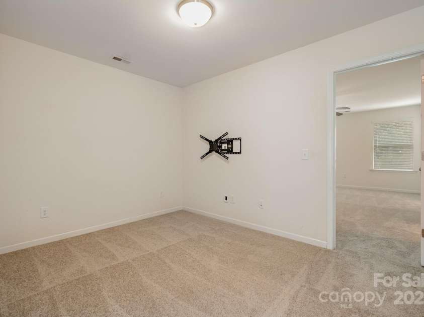 12408 Savannah Cottage Drive, Charlotte, NC 28273.  MLS# CAR4280686, YatesRealty ID 15799. 