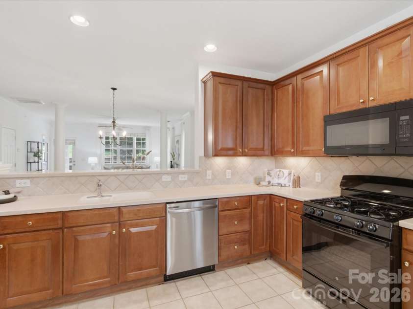18810 Cloverstone Circle, Cornelius, NC 28031.  MLS# CAR4365042, YatesRealty ID 15799. 