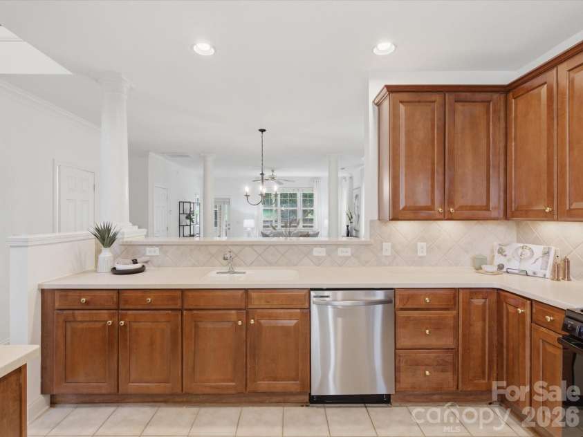 18810 Cloverstone Circle, Cornelius, NC 28031.  MLS# CAR4365042, YatesRealty ID 15799. 