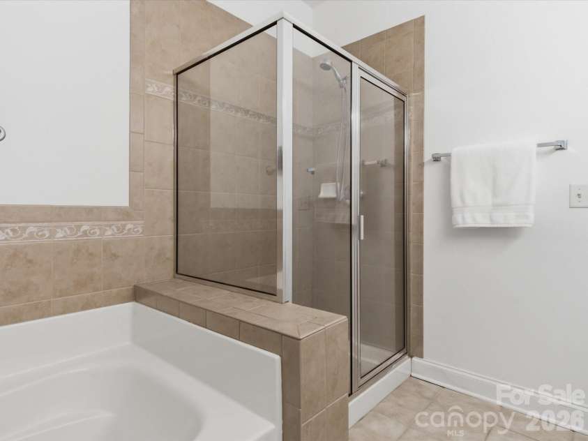 18810 Cloverstone Circle, Cornelius, NC 28031.  MLS# CAR4365042, YatesRealty ID 15799. 