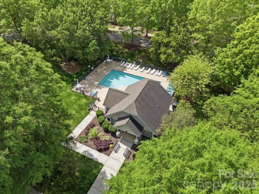 18810 Cloverstone Circle, Cornelius, NC 28031.  MLS# CAR4365042, YatesRealty ID 15799. 