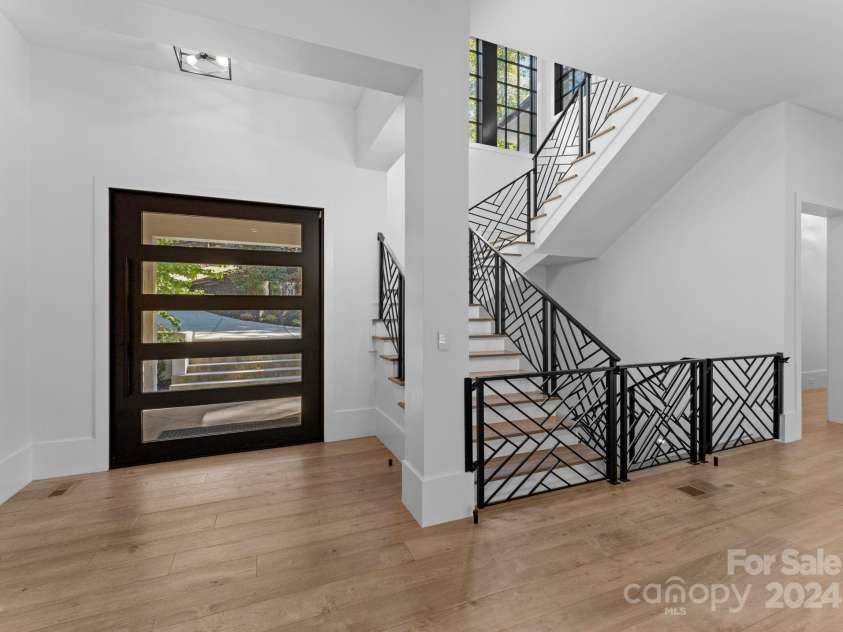 13702 Sage Thrasher Lane, Charlotte, NC 28278.  MLS# CAR4191491, YatesRealty ID 158. 