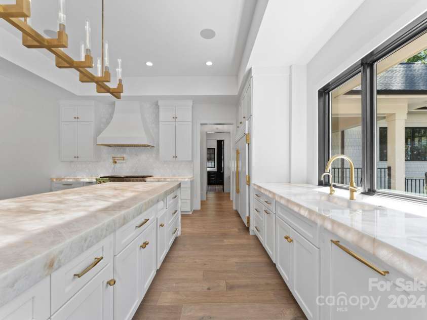 13702 Sage Thrasher Lane, Charlotte, NC 28278.  MLS# CAR4191491, YatesRealty ID 158. 