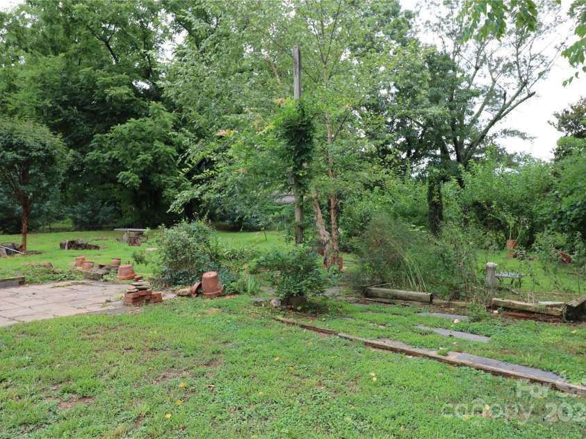 189 Alabama Street, Spindale, NC 28160.  MLS# CAR4165161, YatesRealty ID 158. 