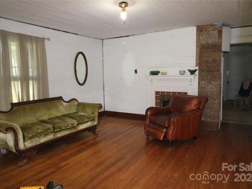 189 Alabama Street, Spindale, NC 28160.  MLS# CAR4165161, YatesRealty ID 158. 